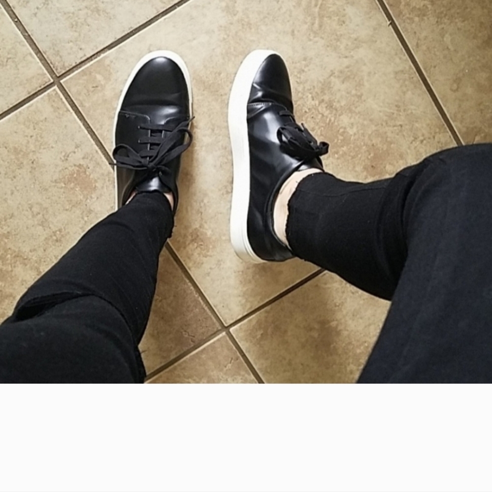 Vince sneakers